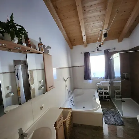 Chalet Fini Bramberg am Wildkogel Exterior photo